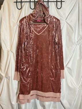 Betsey Johnson Pjs